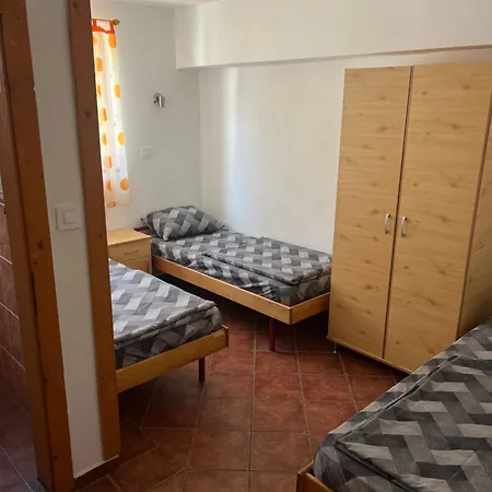 Nova Cubura Гостевой дом Sid